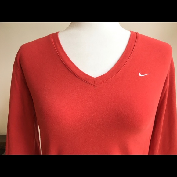 Classic Nike long sleeve t shirt - Picture 2 of 6